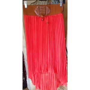 💥NEW UPLOAD💥  High-Low Skirt