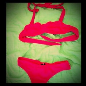 👙🌺BUNDLE! 💥