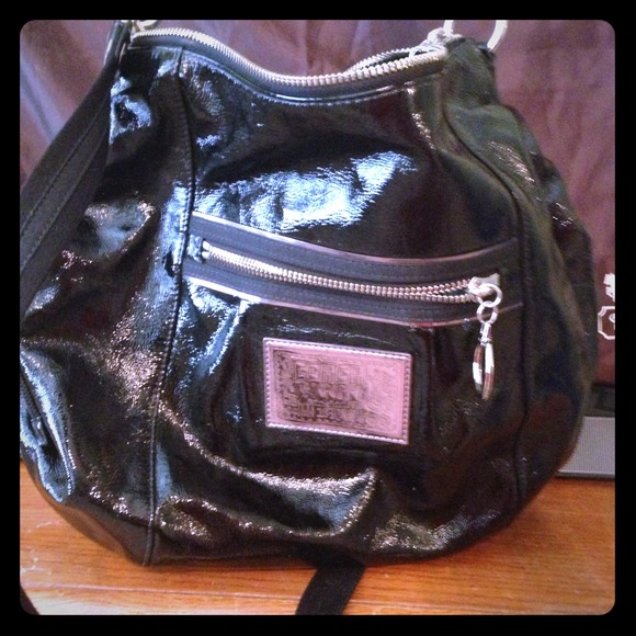 Authentic Coach black patent Poppy hobo