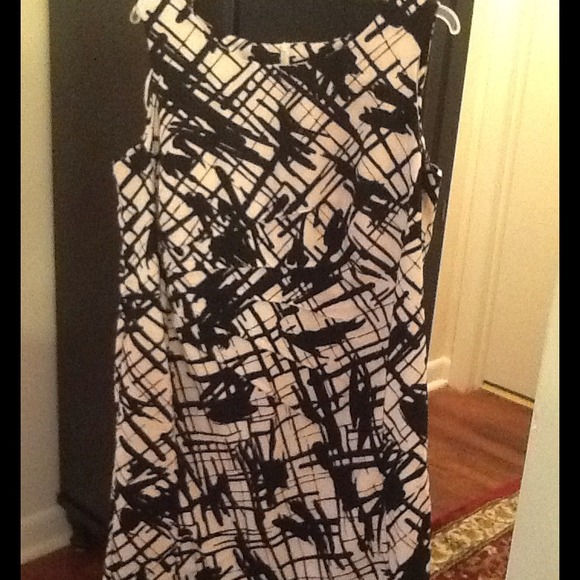 SOLD to Jenn57 in bundle!!