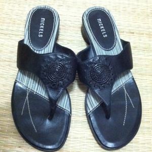 Black T-strap slip on sandal