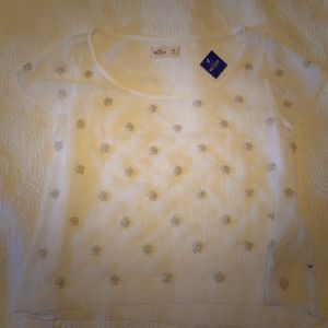 NEW! Sheer white flowy top!