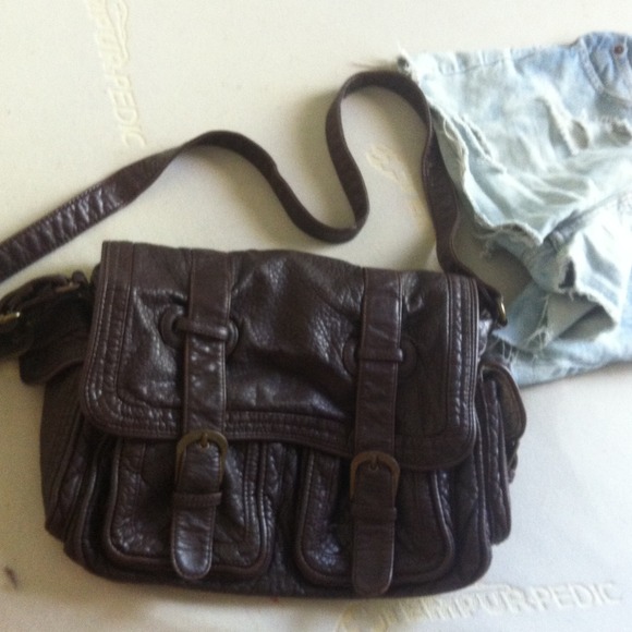 🌻SOLD🌻Dark Brown Crossbody Bag