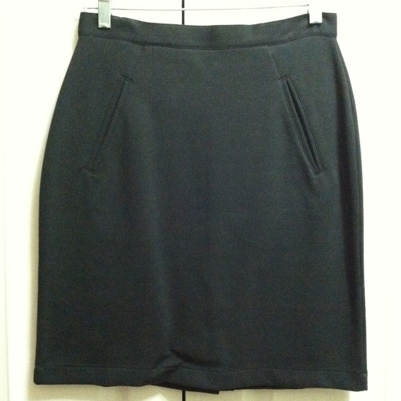 Black pencil skirt