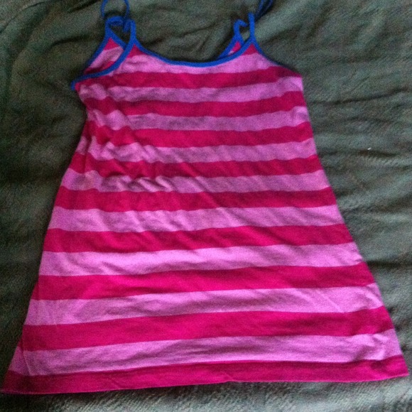 Light and dark pink striped tank.