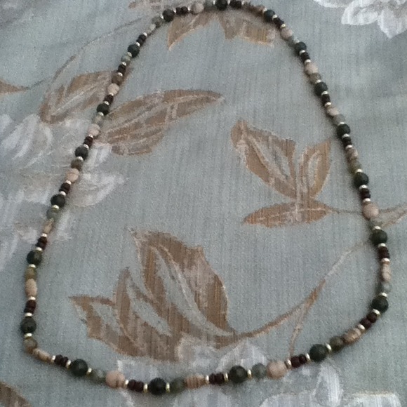 Green and brown stone necklace