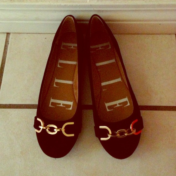 ELLE black flats