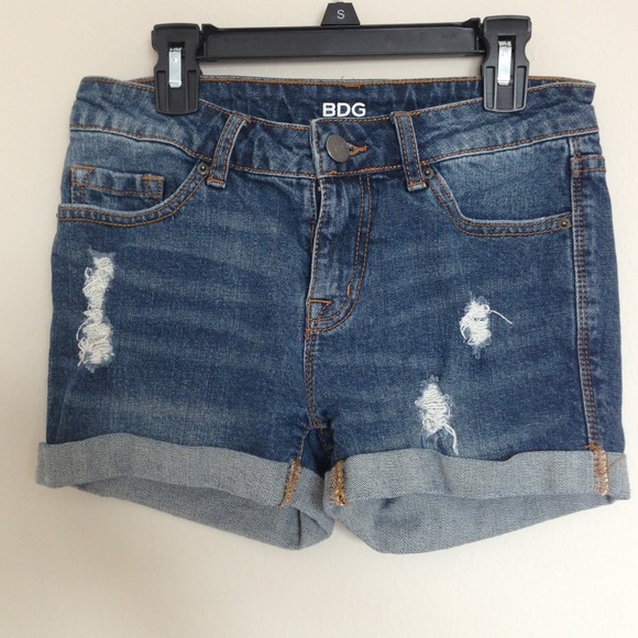 🚫SOLD🚫 UO (BDG) High Wasted Jean Shorts