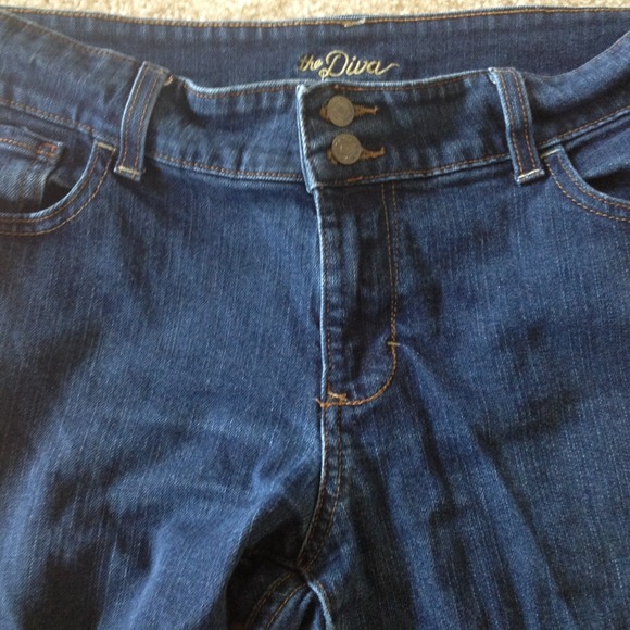 SOLD - Picture 2 of 4