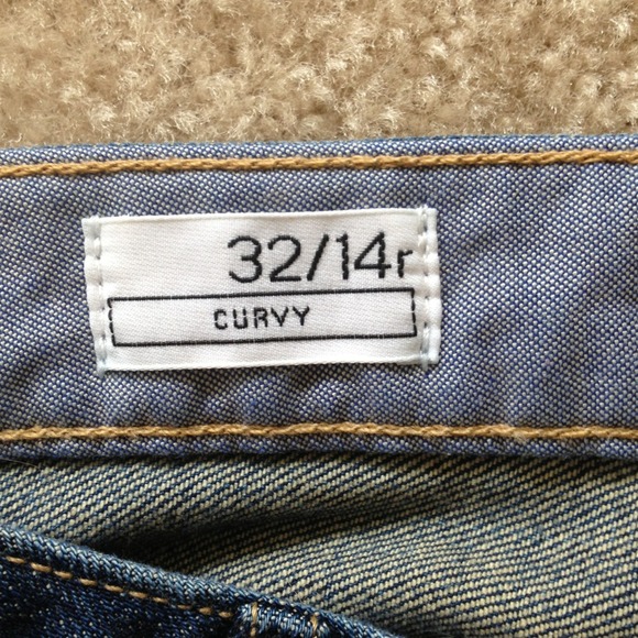 SOLD - Picture 3 of 3