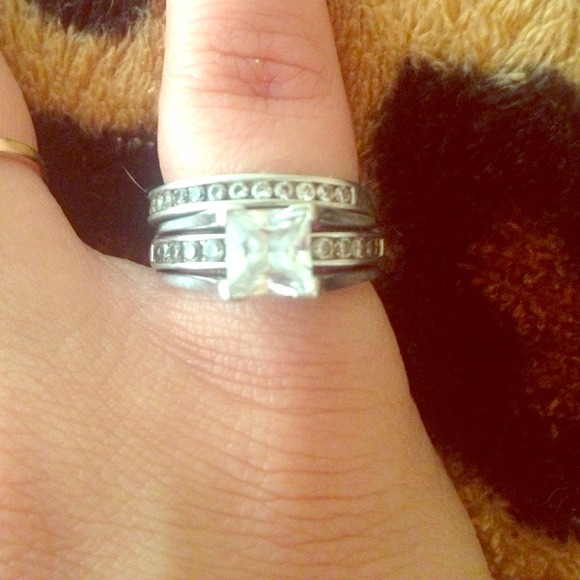 Sterling silver wedding set