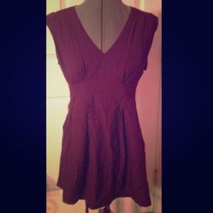 NWOT - Wine colored, visible zipper, v-neck dress.
