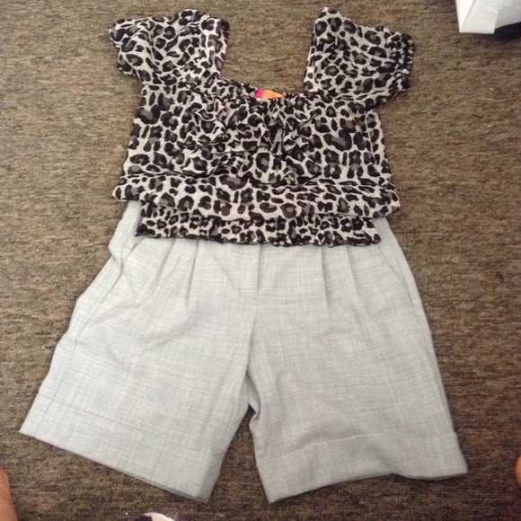 A PAIR OF TOP @ Shorts