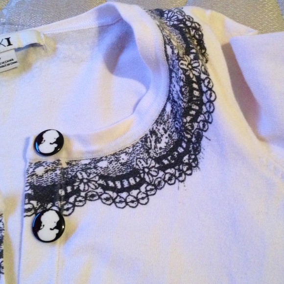 Adorable Cartagin - Picture 3 of 3