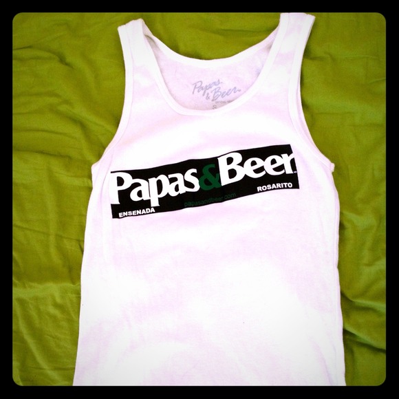 Papas Y Beers tank!
