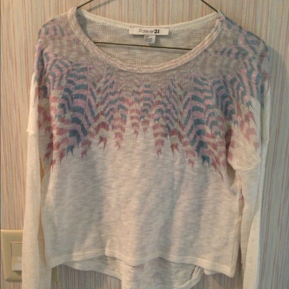 *SOLD* Forever 21 feathered crop top