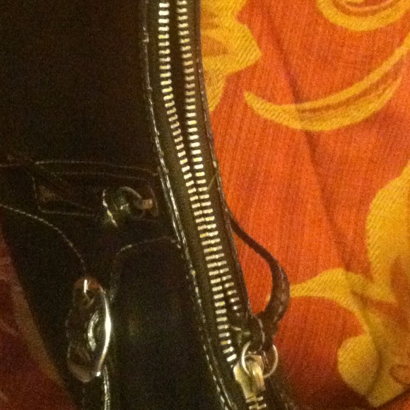 Prada purse - Picture 4 of 5