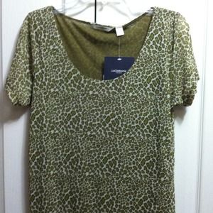 Leopard scoop neck