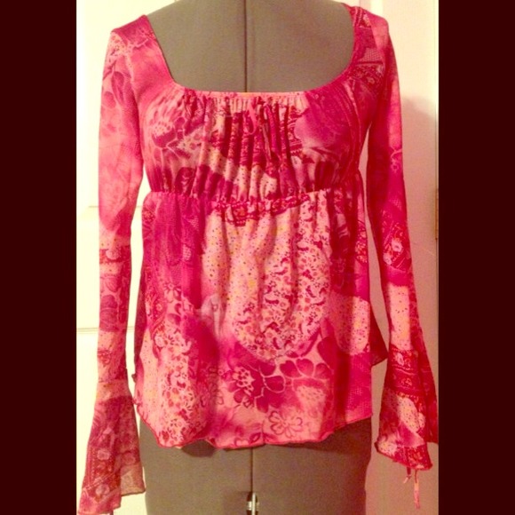 NWOT Hot pink baby doll top with bell sleeves.