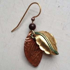 Leaf earrings!