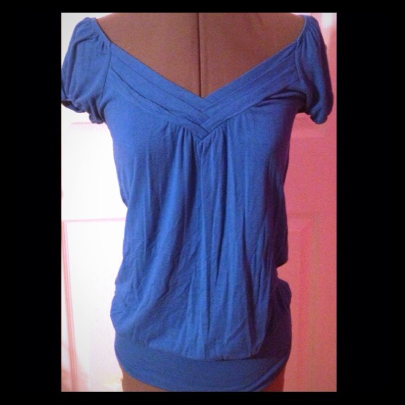 Blue, slouchy, off the shoulder top/tunic.