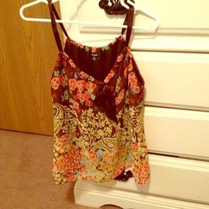 Flowered sleeveless top!!