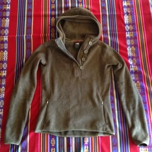 HOLD  North Face Button Pullover Crescent Hoodie