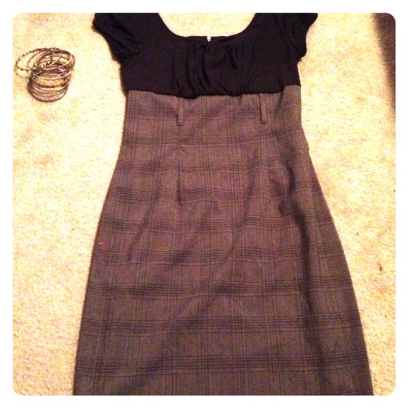 Work appropriate dress