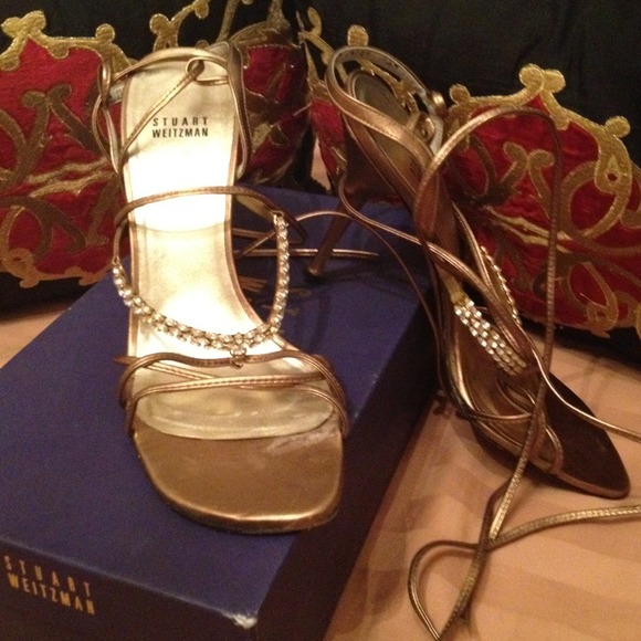 Authentic Stuart Weitzman veer bronze Heel sandal