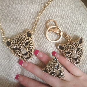 Snooki Ring & Necklace Set + Matching Keychain !!