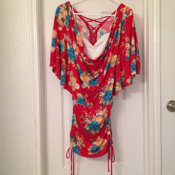 Price ✂🌸Beautiful Japanese style Red dress🌸 - Picture 1 of 4