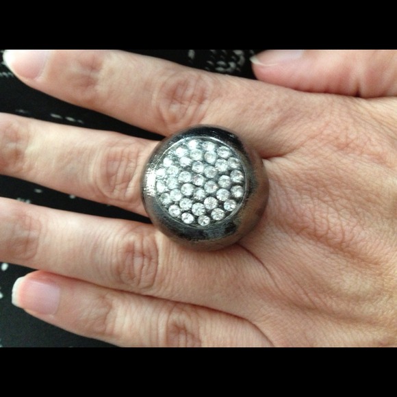 Ring - Picture 2 of 2