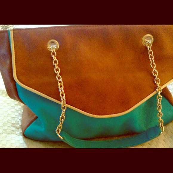 Big Buddha Designer Strut Tote Travel Carry On