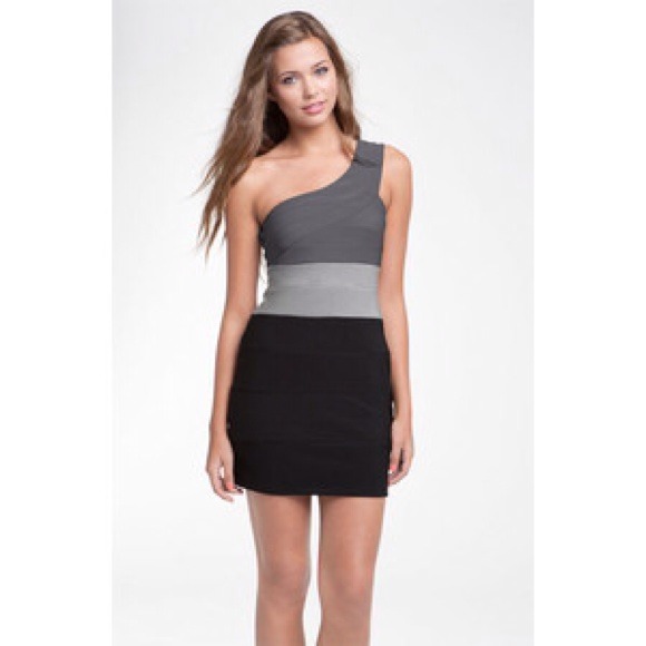 Trixxi One Shoulder Colorblock Bandage Dress