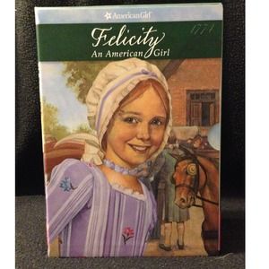 ❌❌❌SOLD❌❌❌American Girl Felicity Book Set