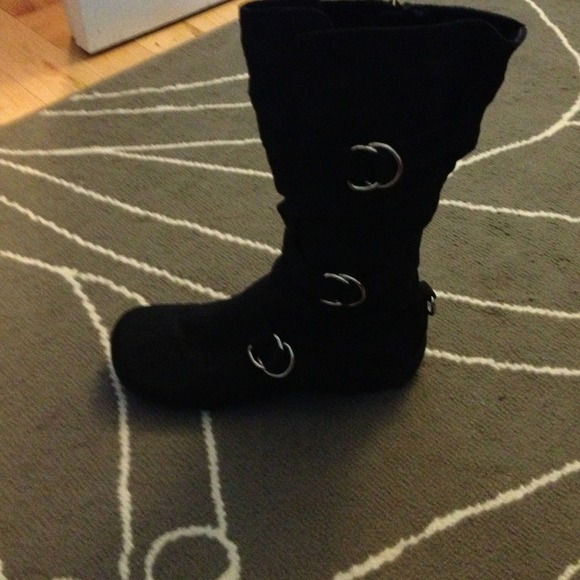 Cute Black Boots
