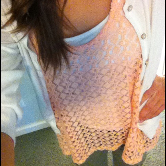 🚫SOLD🚫Nollie Oversized Crochet Tank-Top - Picture 2 of 3