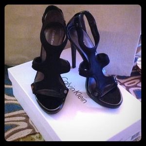 Calvin Klein Larissa Stretch Patent Shoes