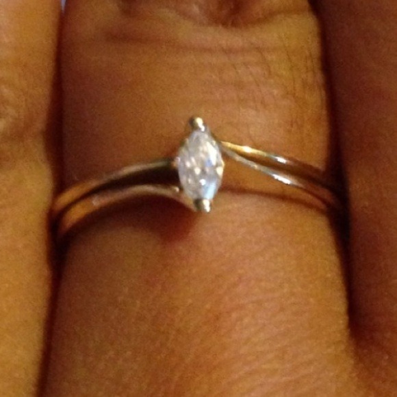 14k real gold ring with real diamond