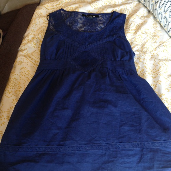 Royal blue lace back tank - Picture 2 of 4