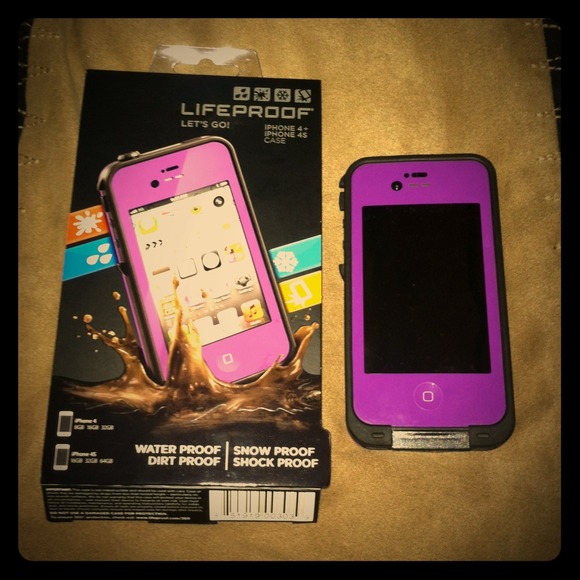 🚫SOLD🚫Lifeproof IPhone 4/4s case