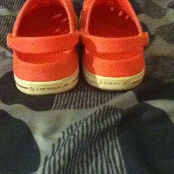 Crocs - Picture 3 of 3
