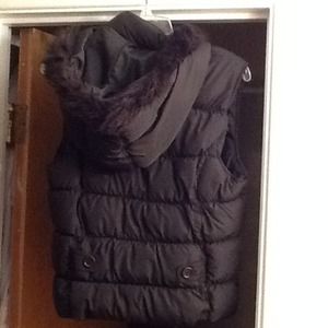 Large girls quilted puff vest