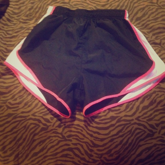 Very Cute Black and Pink sport shorts - Picture 1 of 1