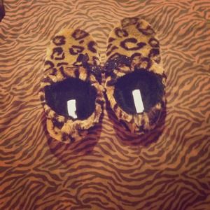 Cheetah Print Jessica Simpson Slippers