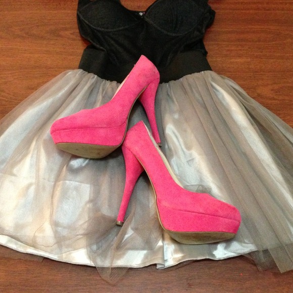 Get the look!! - Picture 2 of 3