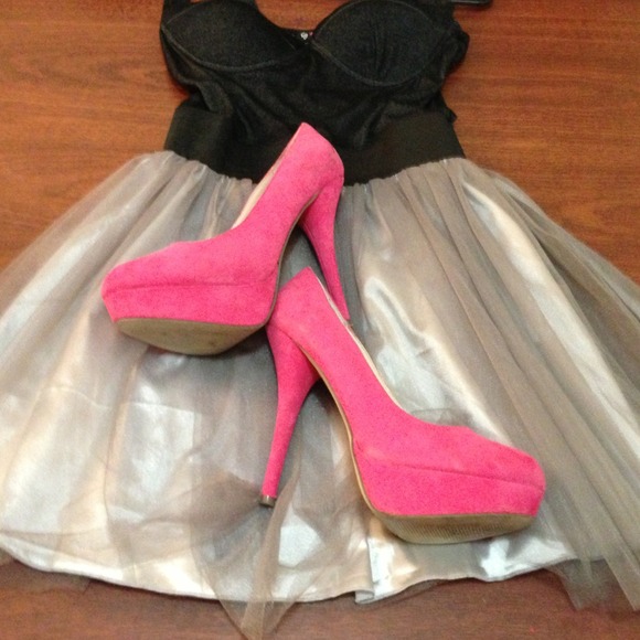 Get the look!! - Picture 3 of 3
