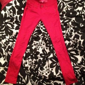 ( FLASH SALE! Take 30% off!)Red jeggins