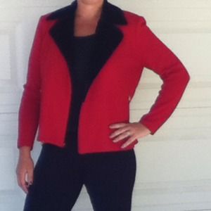 St. John red jacket with faux fur collar