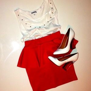 H&M red peplum skirt